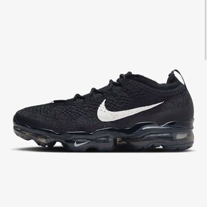 Nike Air VaporMax 2023 Flyknit women’s Sportswear Shoes Black NEW Sz 7